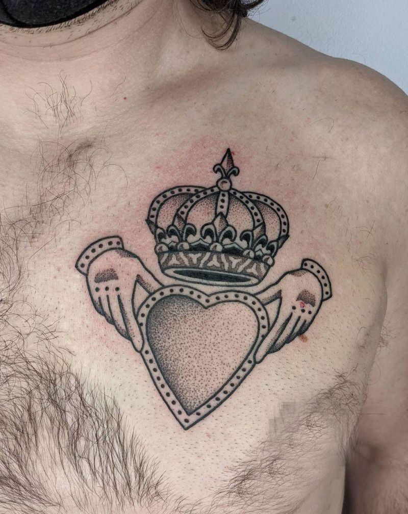 30 Pretty Claddagh Tattoos You Must Love