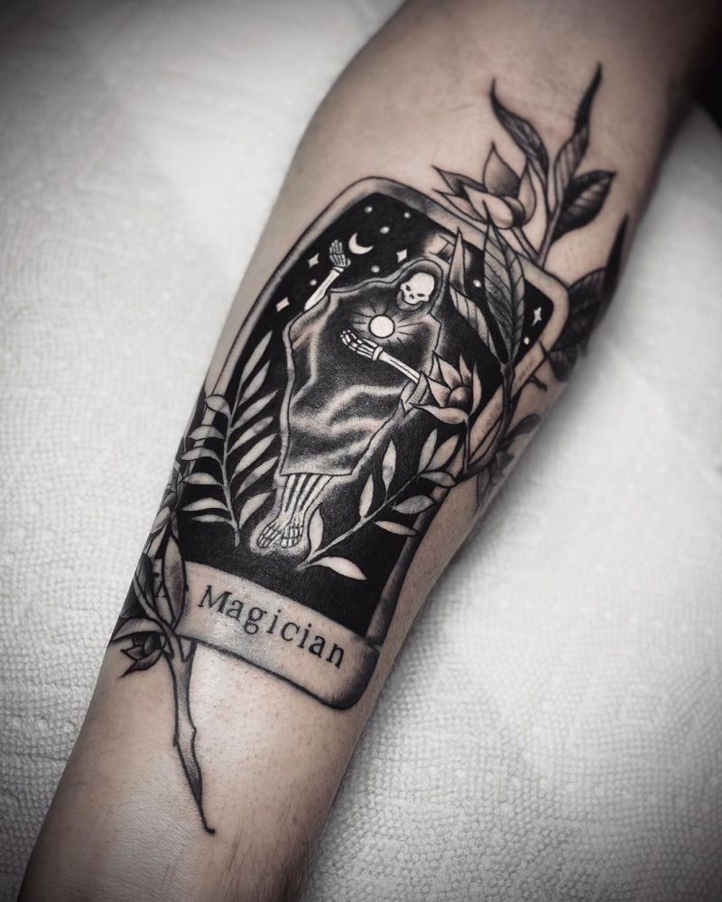 30 Pretty Tarot Tattoos You Can Copy