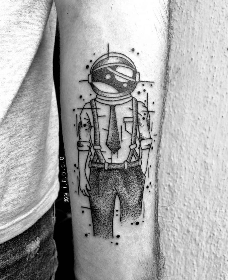 30 Pretty Astronaut Tattoos You Must Try