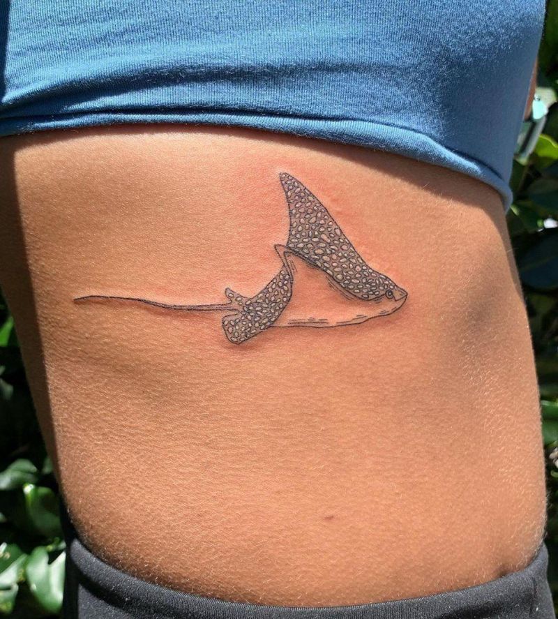 30 Pretty Eagle Ray Tattoos for Your Inspiration