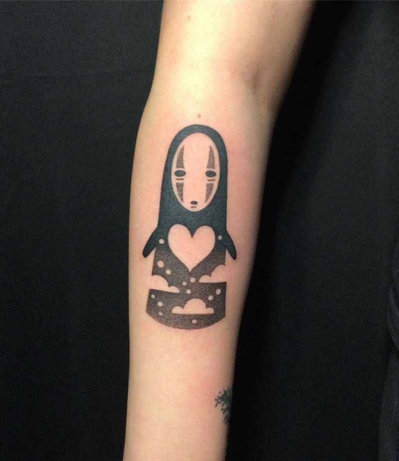 30 Unique Faceless Tattoos for Your Inspiration