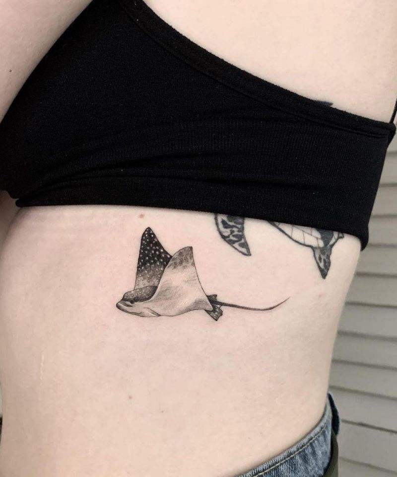 30 Pretty Eagle Ray Tattoos for Your Inspiration