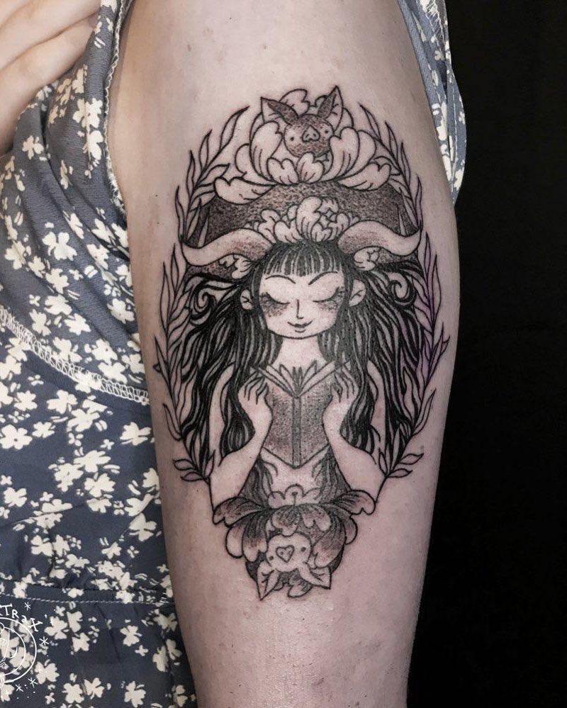 30 Pretty Tarot Tattoos You Can Copy