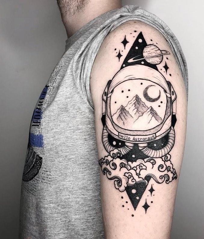 30 Pretty Astronaut Tattoos You Must Try