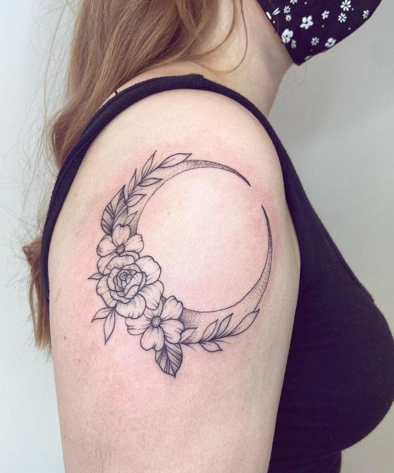 30 Pretty Crescent Moon Tattoos You Can Copy