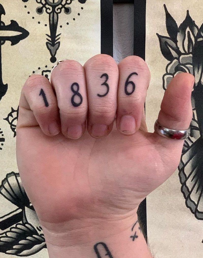 30 Perfect Knuckle Tattoos for Your Inspiration