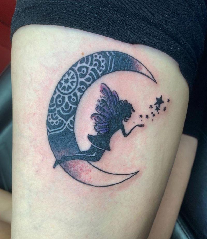 30 Pretty Crescent Moon Tattoos You Can Copy