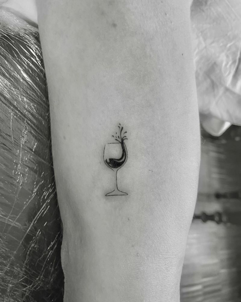 30 Pretty Cup Tattoos You Can’t Miss