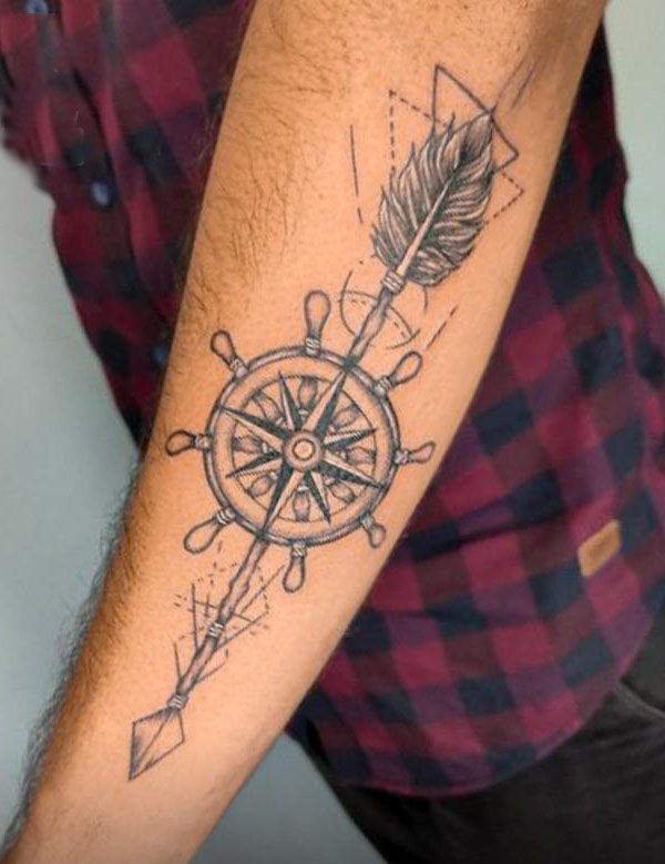 30 Pretty Ship Wheel Tattoos You Can Copy