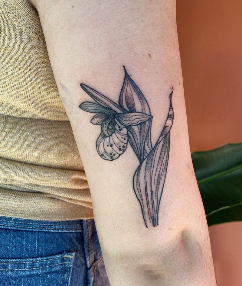 28 Pretty Lady Slipper Tattoos Make You Beautiful Forever