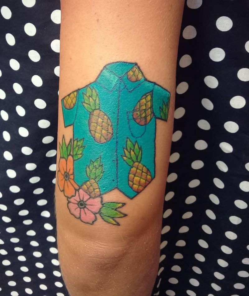 30 Pretty Shirt Tattoos You Must Love