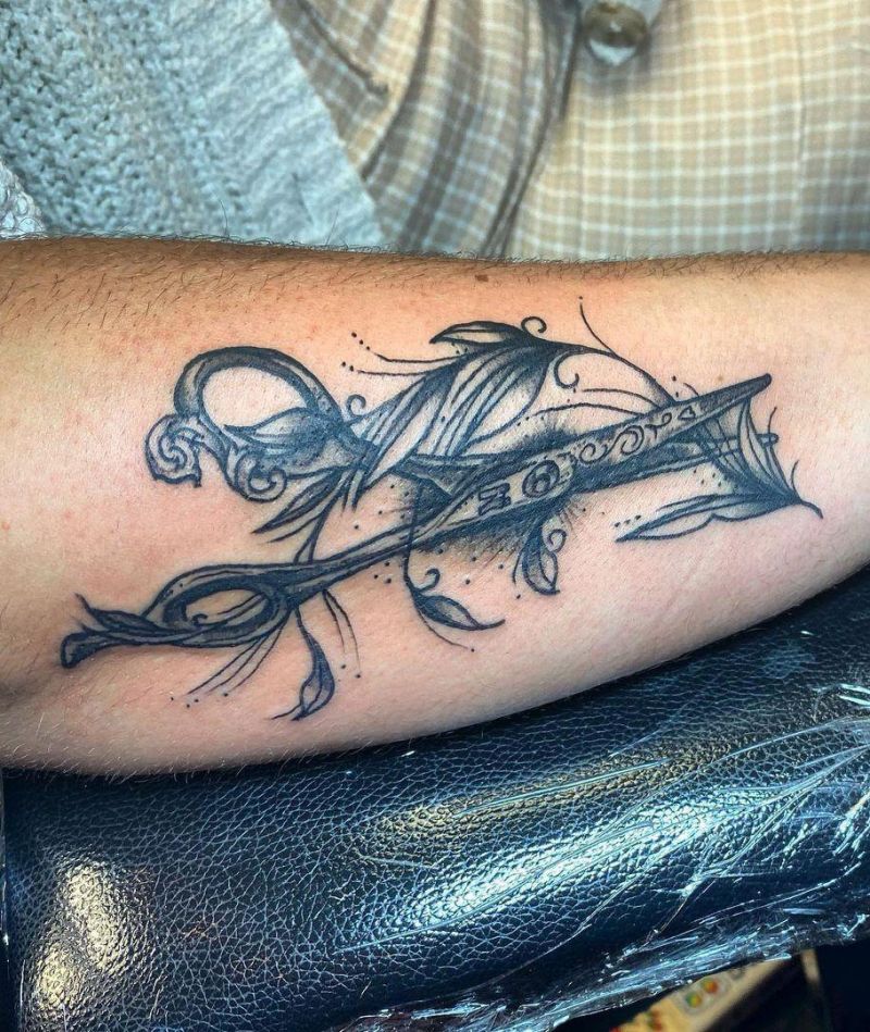30 Pretty Hair Dresser Tattoos You Must Try