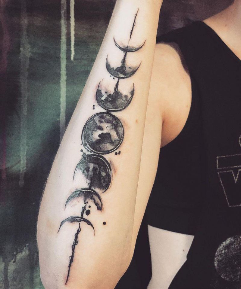 30 Pretty Moon Phase Tattoos You Must Love