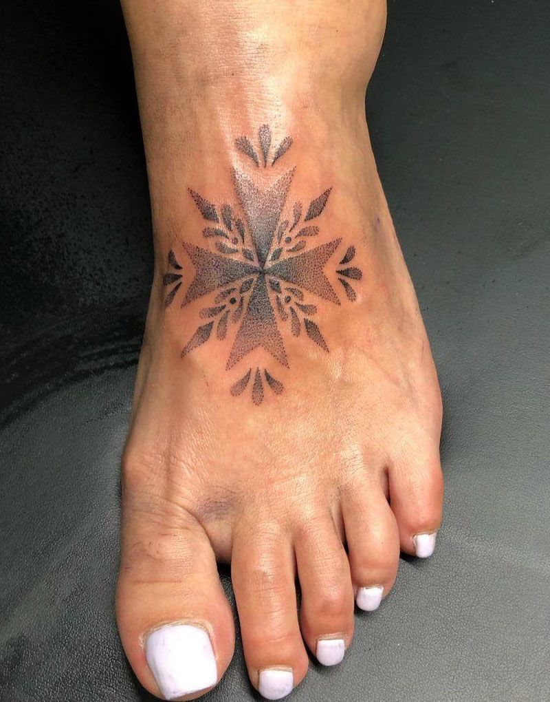 30 Pretty Maltese Cross Tattoos to Inspire You