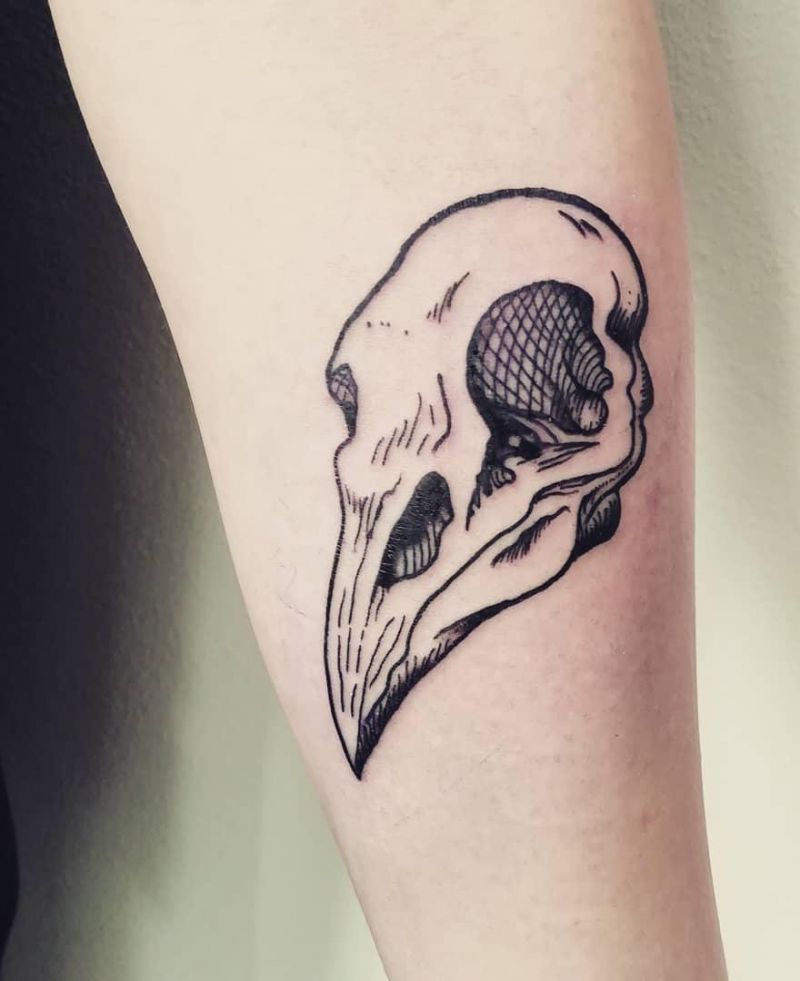 30 Pretty Raven Skull Tattoos You Must Try