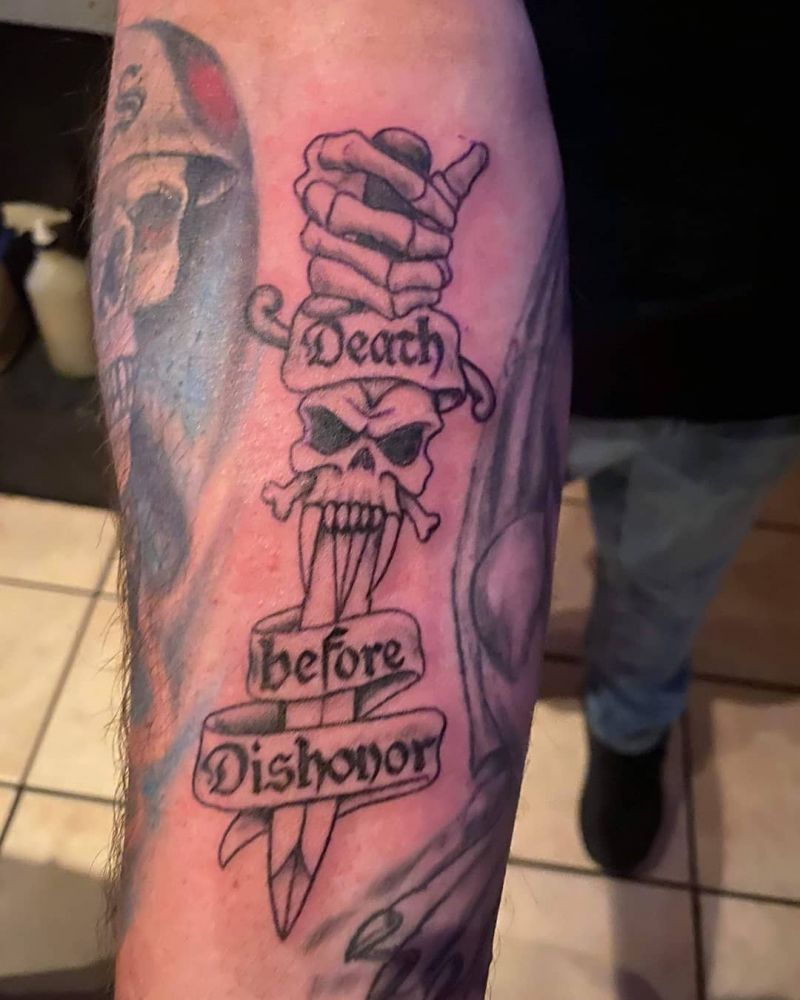 30 Pretty Death Before Dishonor Tattoos for Your Inspiration