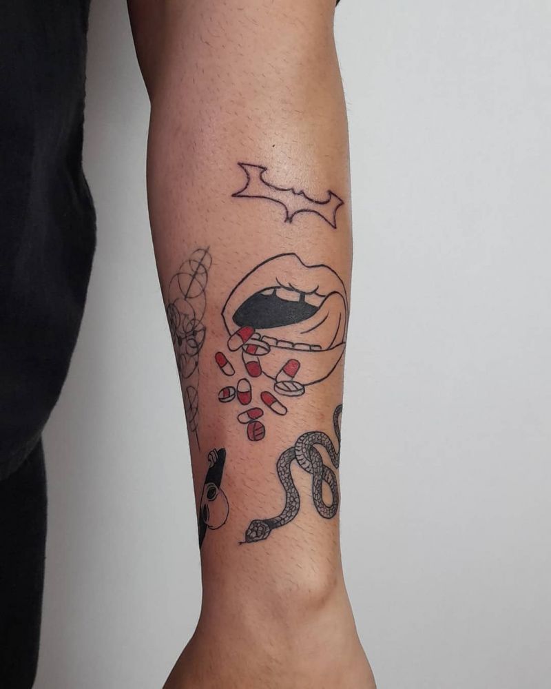 30 Unique Pill Tattoos to Inspire You