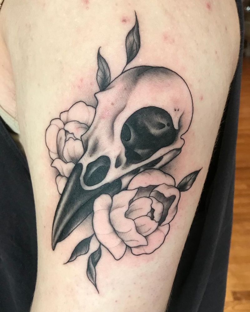 30 Pretty Raven Skull Tattoos You Must Try