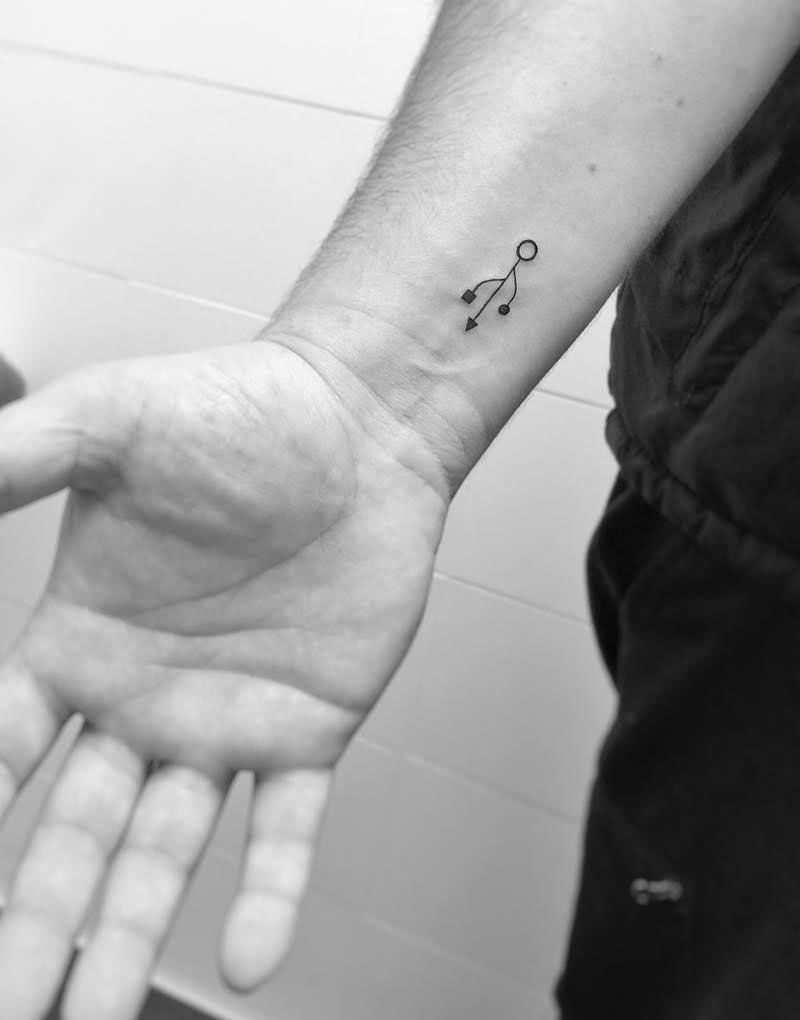 30 Unique USB Tattoos for Your Inspiration