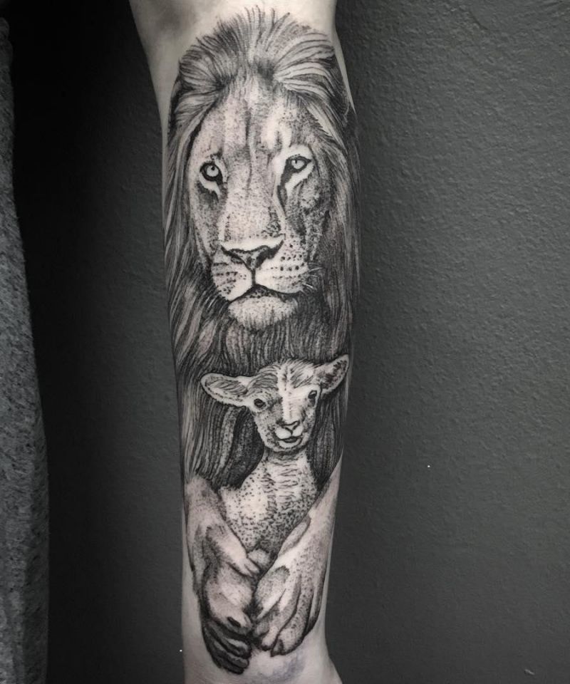 30 Pretty Lion and Lamb Tattoos You Must Love