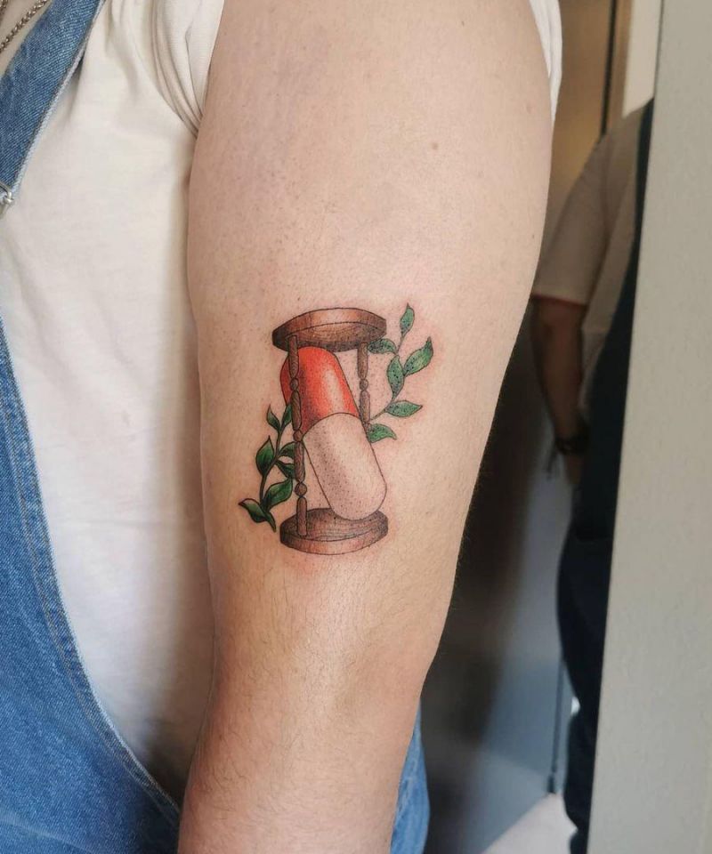 30 Unique Pill Tattoos to Inspire You