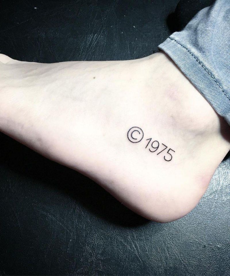 22 Pretty Copyright Tattoos You Will Love