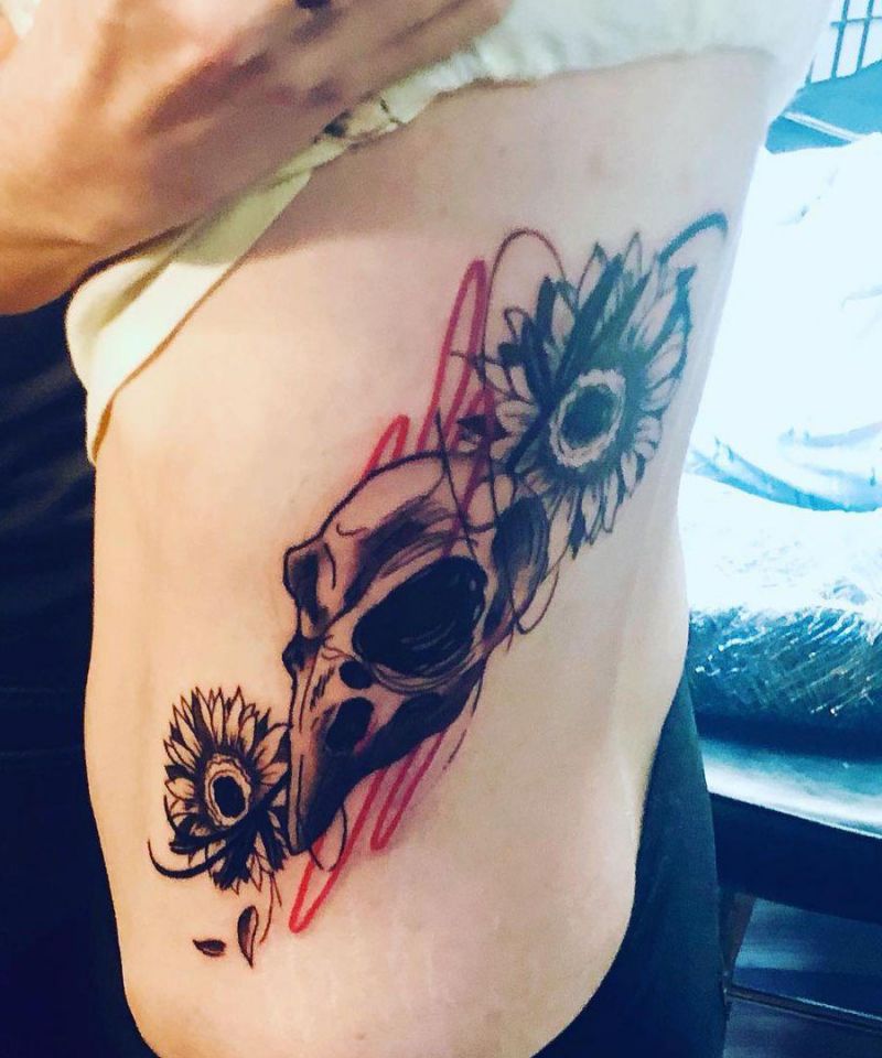 30 Pretty Raven Skull Tattoos You Must Try