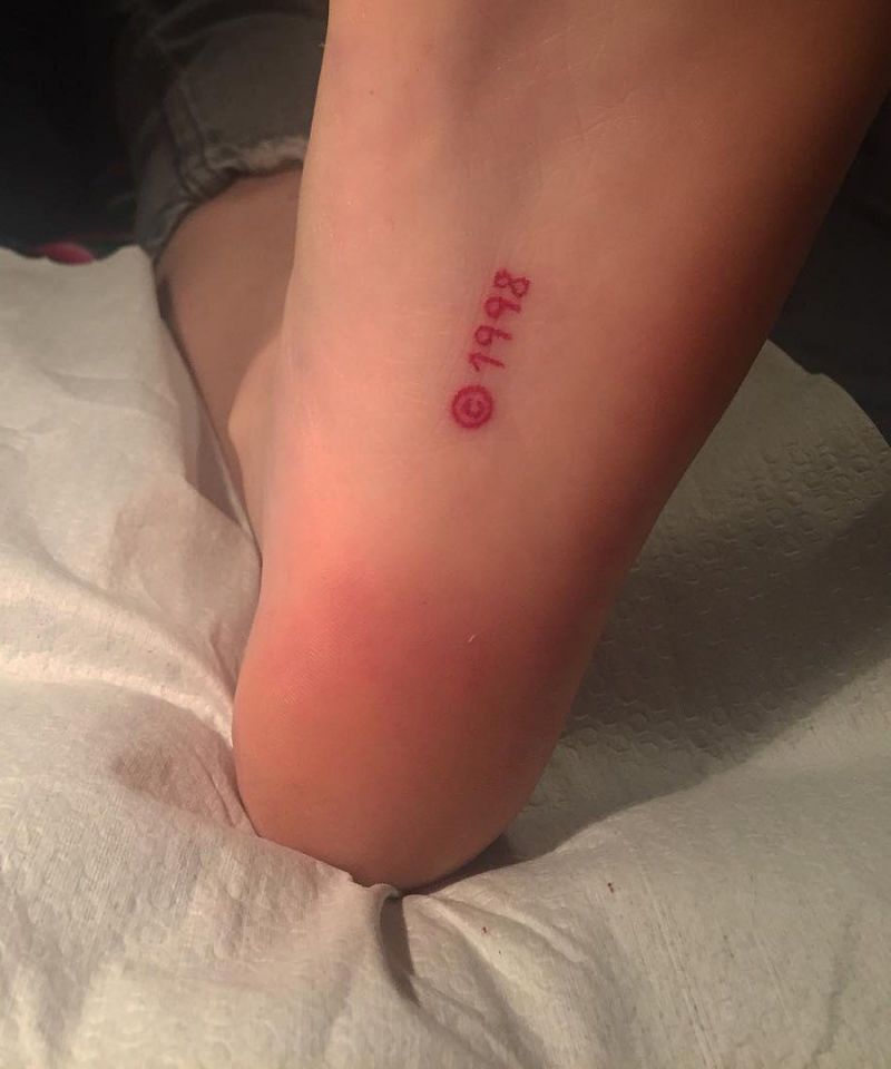 22 Pretty Copyright Tattoos You Will Love