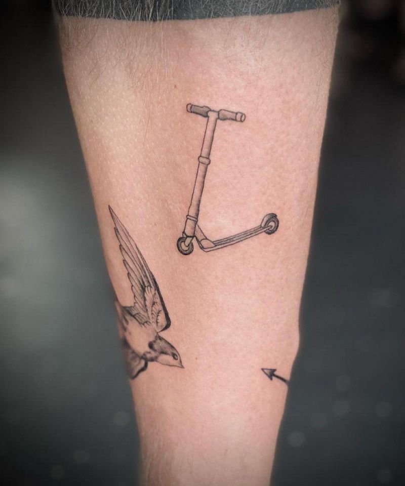 30 Pretty Scooter Tattoos You Will Love