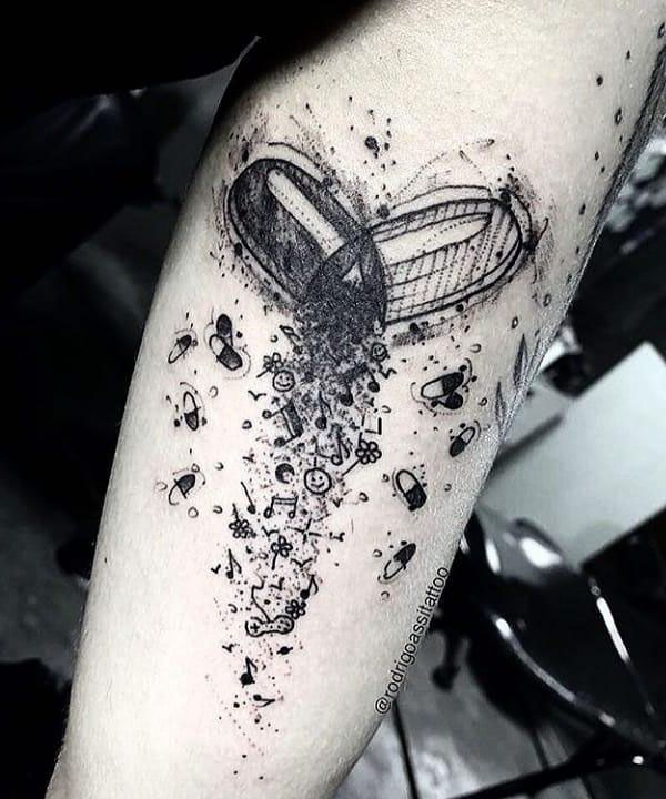 30 Unique Pill Tattoos to Inspire You