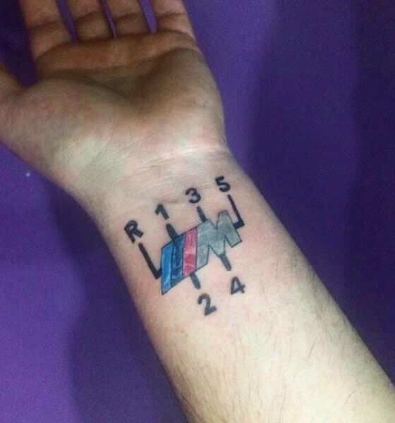 30 Gorgeous Gear Shift Tattoos to Inspire You