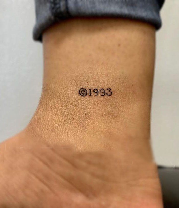 22 Pretty Copyright Tattoos You Will Love