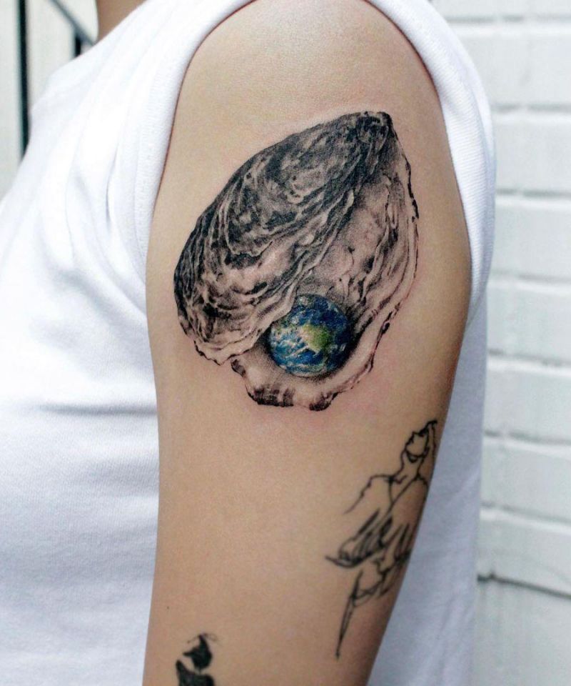 30 Pretty Oyster Tattoos You Can Copy