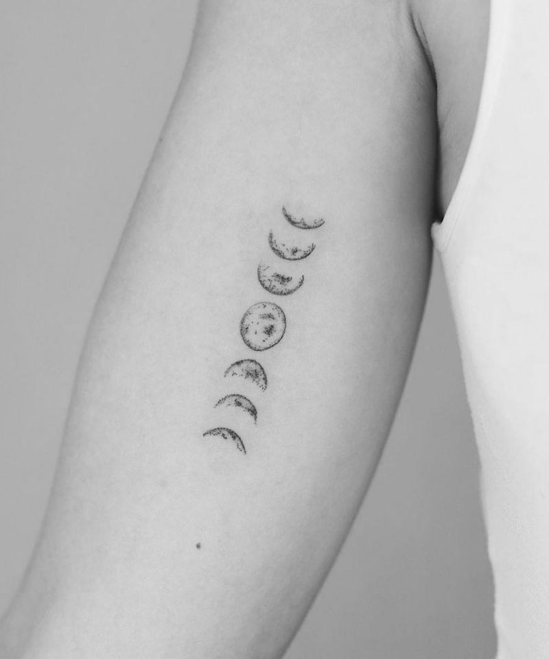 30 Pretty Moon Phase Tattoos You Must Love