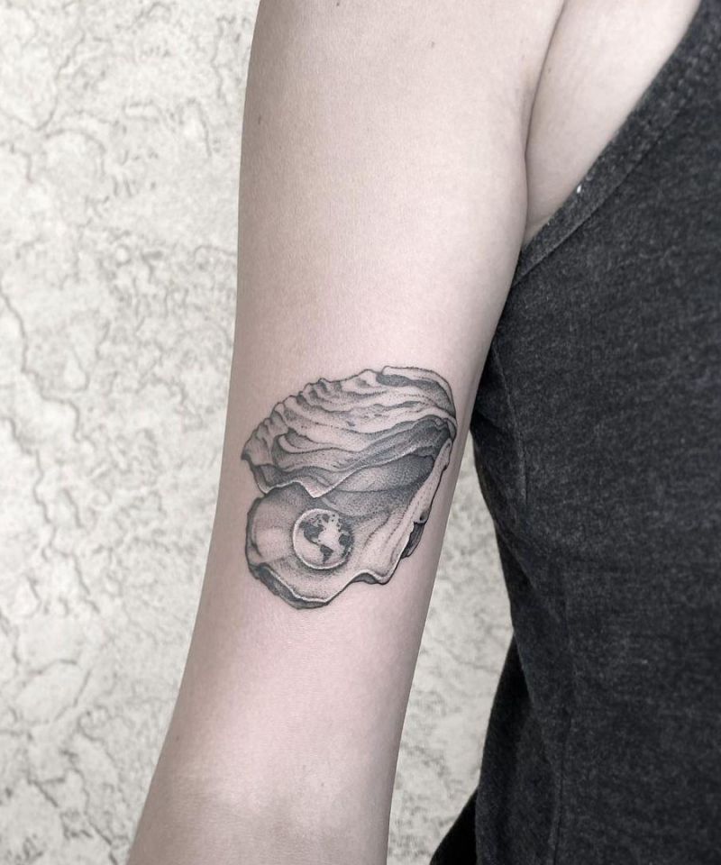 30 Pretty Oyster Tattoos You Can Copy