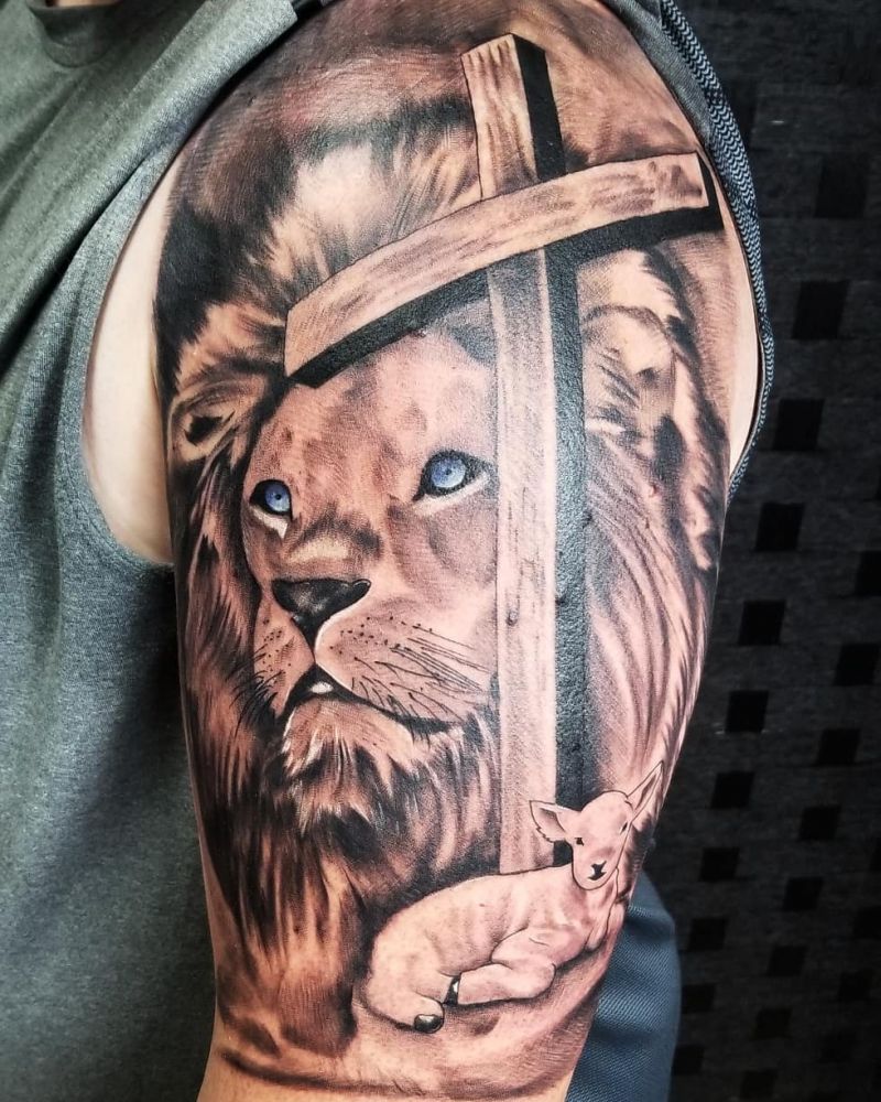 30 Pretty Lion and Lamb Tattoos You Must Love