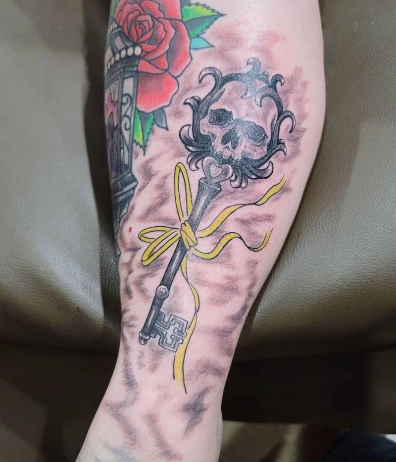 30 Pretty Skeleton Key Tattoos You Can Copy