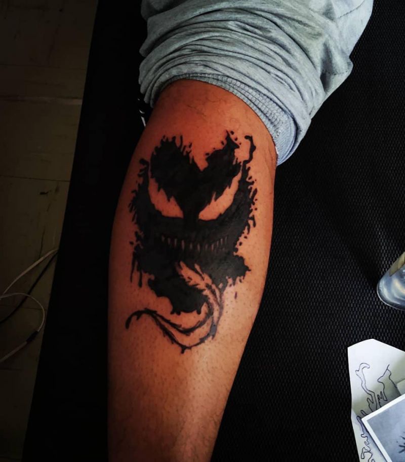 30 Gorgeous Venom Tattoos You Must Try