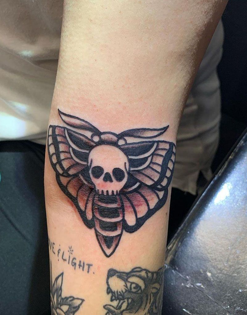 30 Gorgeous Death Moth Tattoos for Your Inspiration