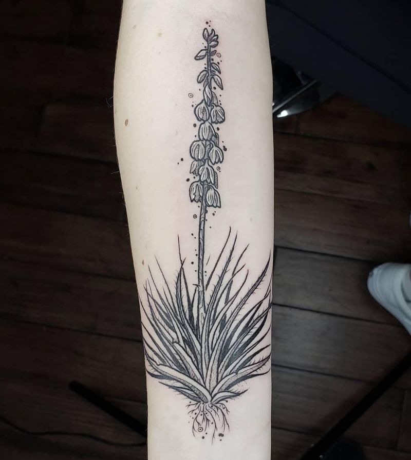 30 Pretty Yucca Tattoos Make You Beautiful