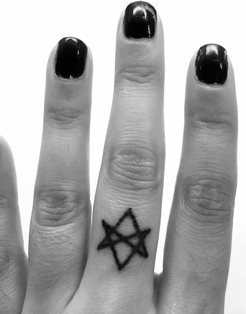 24 Pretty Unicursal Hexagram Tattoos You Can Copy