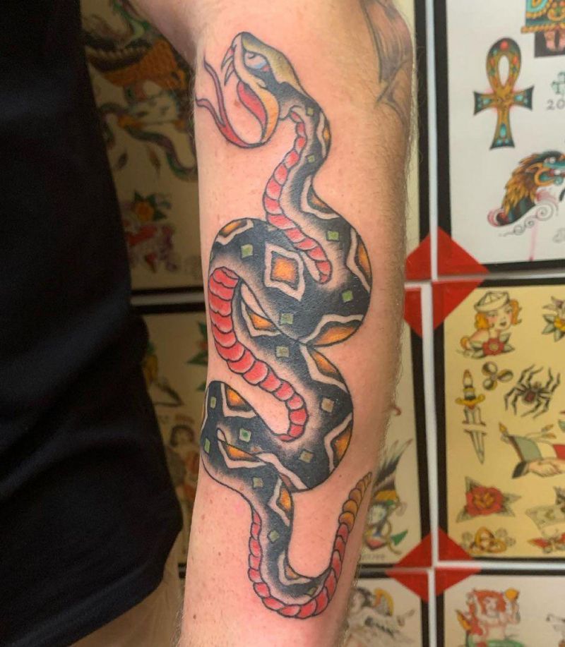 30 Pretty Rattlesnake Tattoos You Can Copy