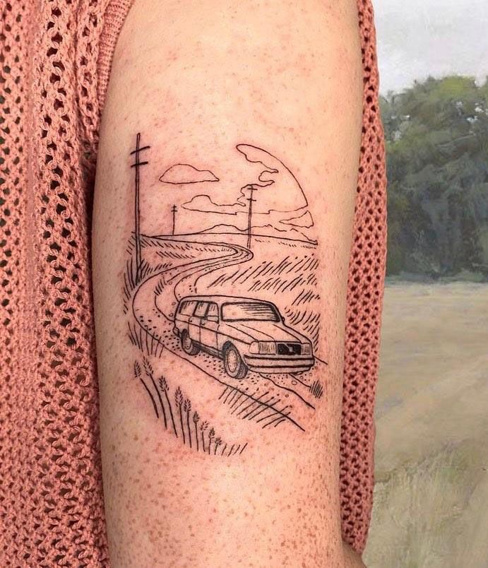 30 Pretty Road Trip Tattoos to Inspire You