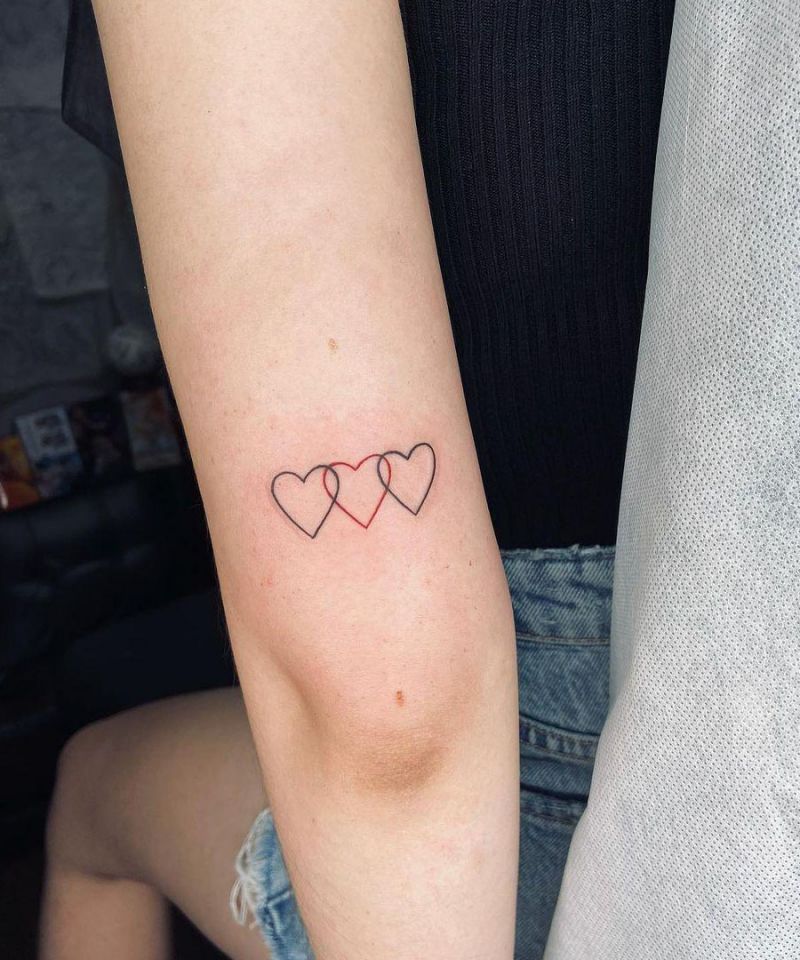 30 Incredible Line Tattoos You Can Copy