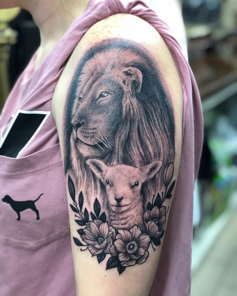 30 Pretty Lion and Lamb Tattoos You Must Love