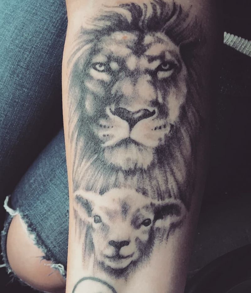 30 Pretty Lion and Lamb Tattoos You Must Love