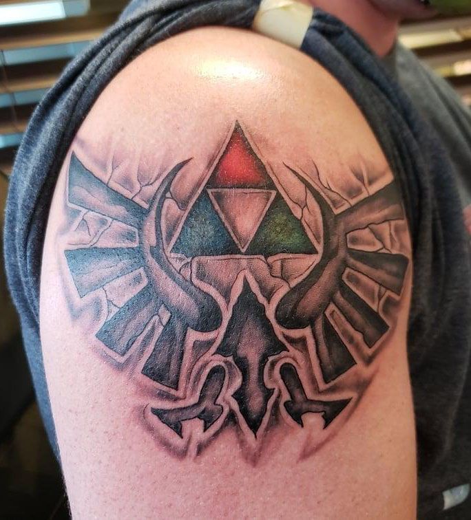 30 Unique Triforce Tattoos Make You Attractive