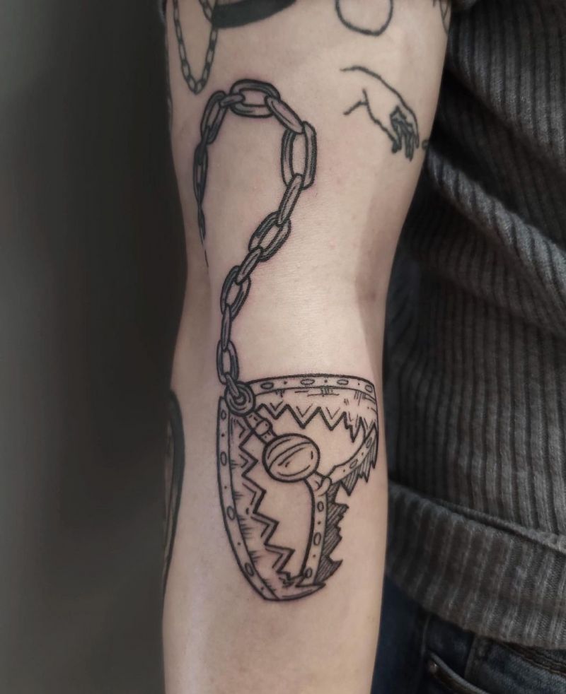 30 Unique Bear Trap Tattoos You Can Copy