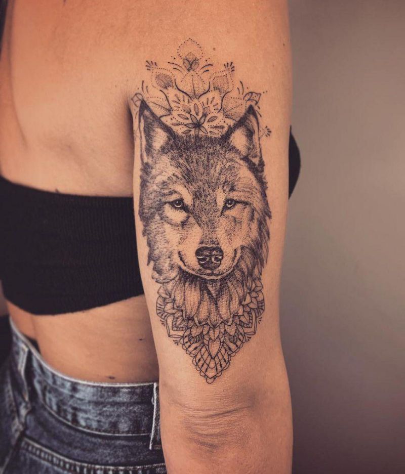 30 Gorgeous Lobo Tattoos You Must See