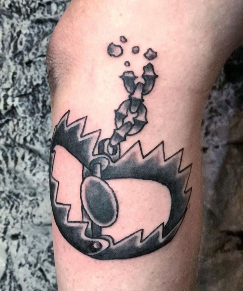 30 Unique Bear Trap Tattoos You Can Copy